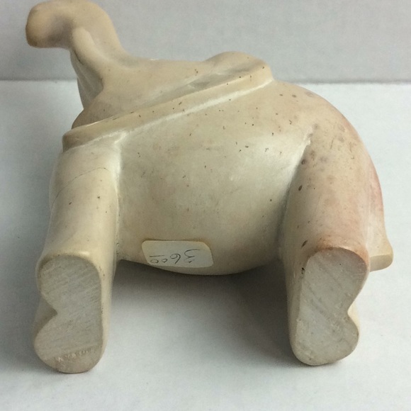 Soapstone Elephant 4”X6”X2” - Picture 5 of 6